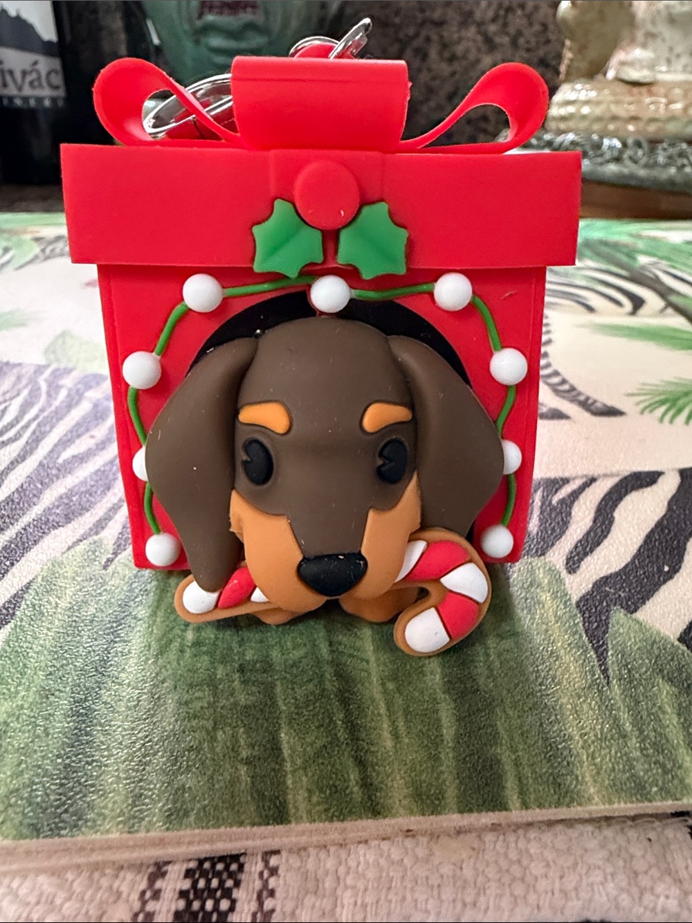Bath & Body Works Light Up Red Gift Box Dachshund Hand Sani Holder Bag Charm NWT